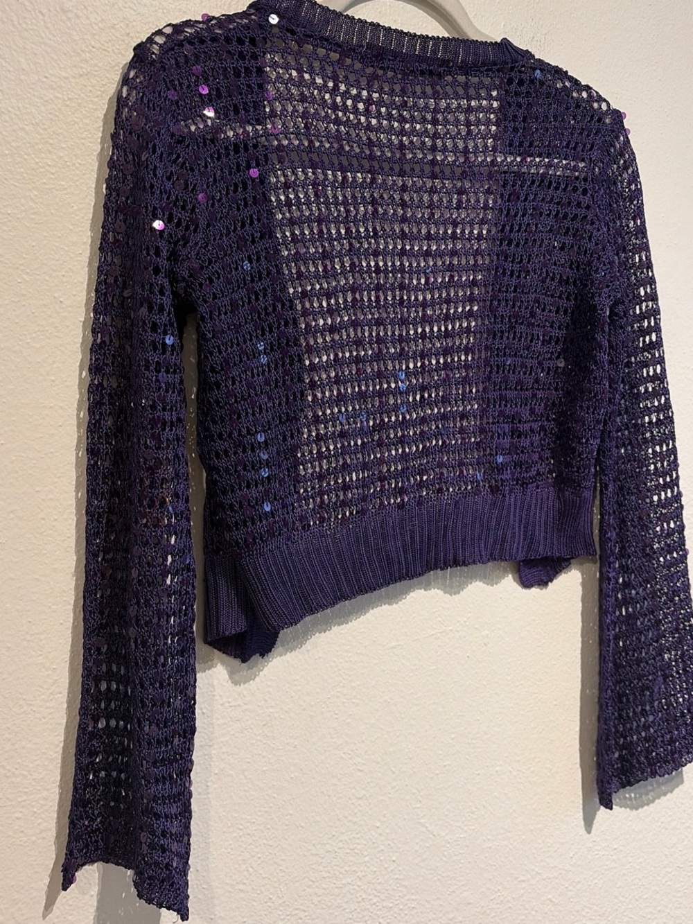 Bettie Page Vintage Inspired Cropped Open-Knit Sequined Cardigan in Purple - Picture 3 of 8